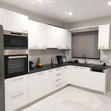 Apartment Ekati *